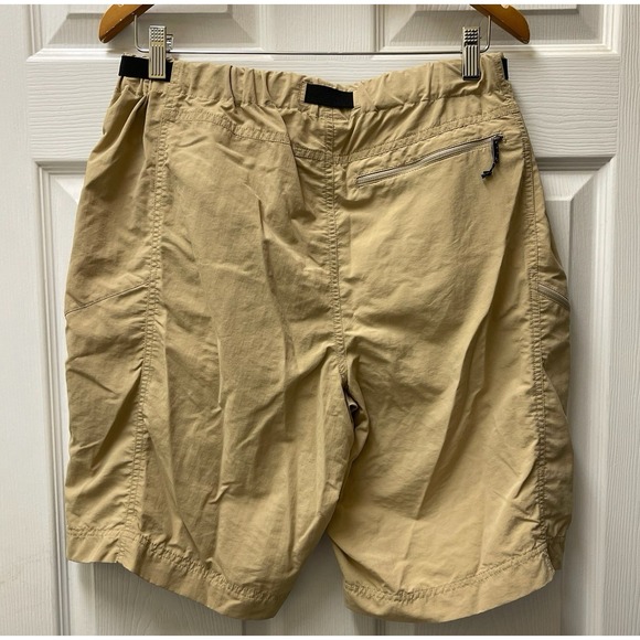 Patagonia Men's Large‎ 11" Inseam Khaki Colored Nylon Blend Blended Shorts - Picture 2 of 14